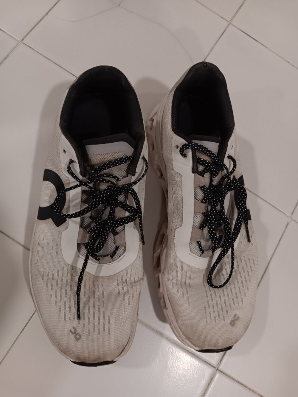 On Cloudmonster running shoes / White & Black / Size W10 - Picture 3 of 8